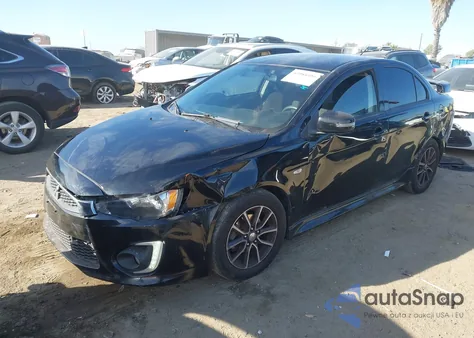 2016 Mitsubishi Lancer Es z USA, uszkodzony, nr VIN JA32U2FU9GU001345